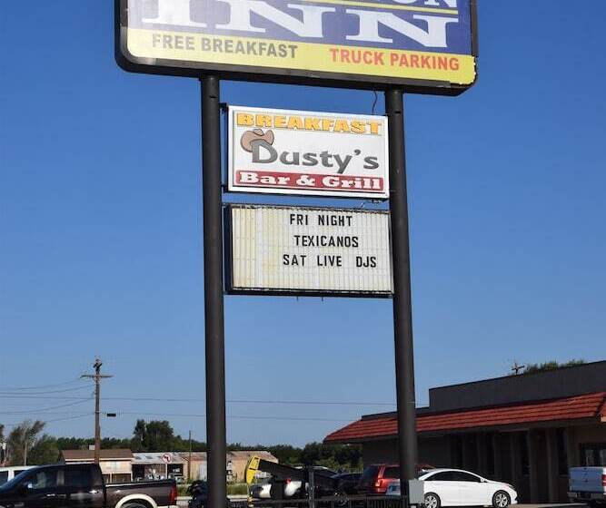 فندق Lovington Inn