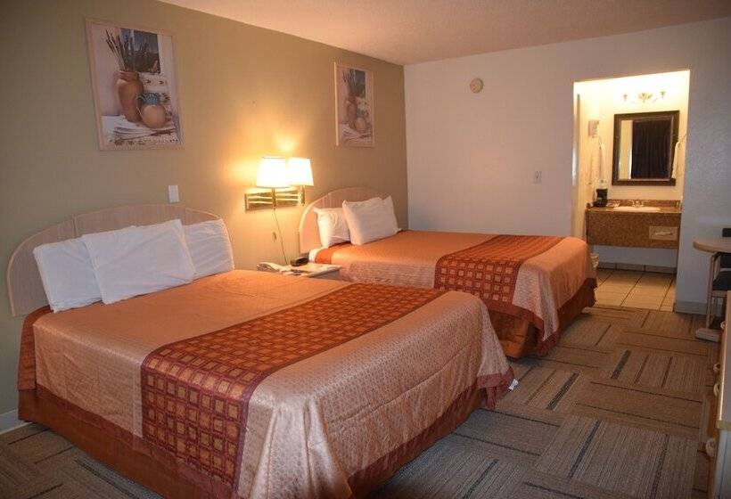 فندق Lovington Inn