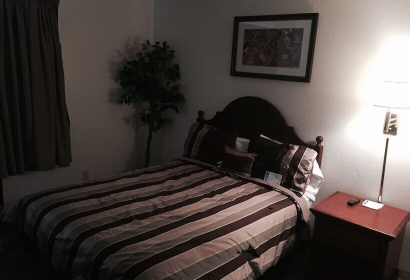 فندق Lovington Inn