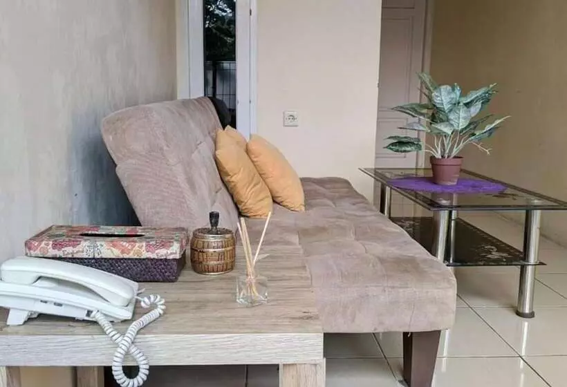 Majatalo Beautiful Deluxe Room With Ac And Wifi Well Located In Bogor