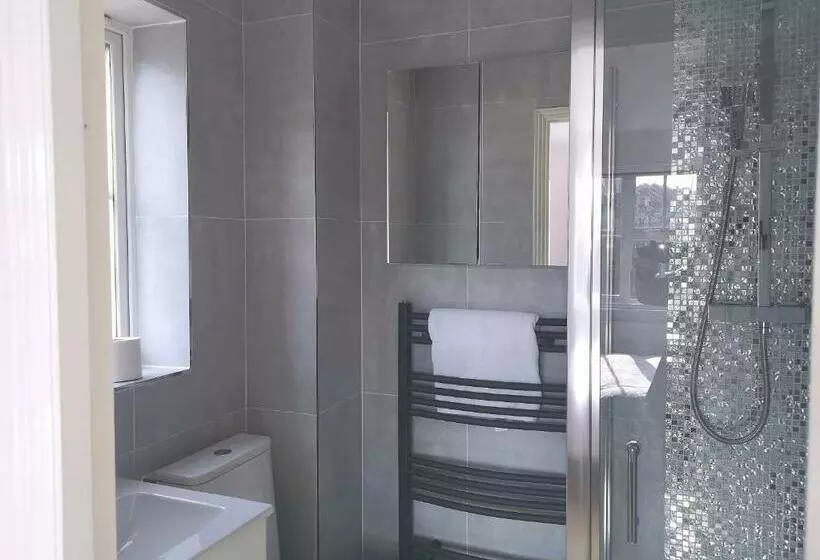 Majatalo Luxury Superking Or Standard Or Budget Rooms