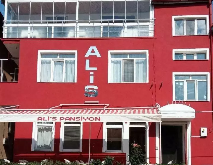 ベッドアンドブレックファースト Ali S Pension