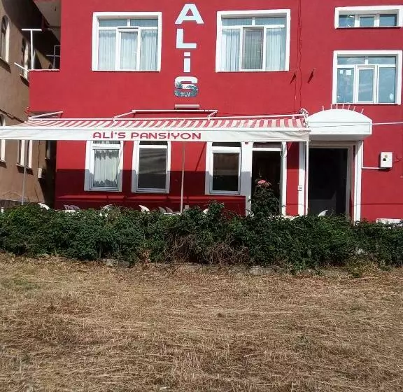 ベッドアンドブレックファースト Ali S Pension