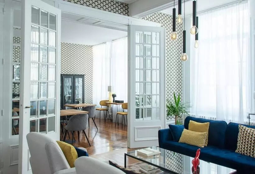 Aamiaismajoitus (B&B) La Demeure Numéro 5