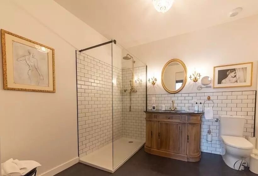 Aamiaismajoitus (B&B) La Demeure Numéro 5