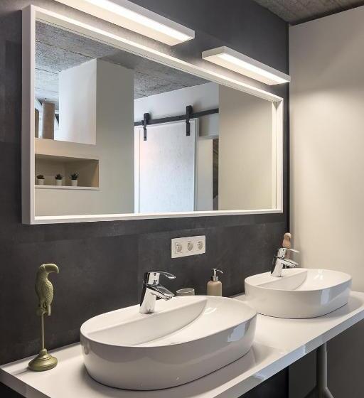 مبيت وإفطار Le Garage