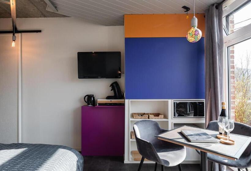 مبيت وإفطار Le Garage