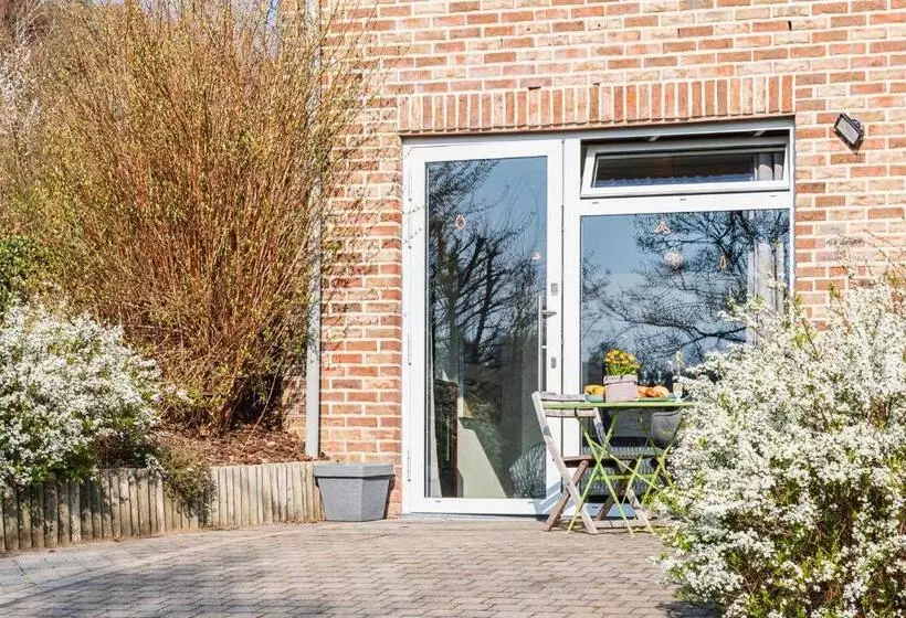 Aamiaismajoitus (B&B) Le Garage