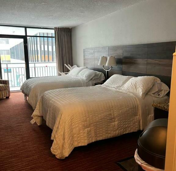 هتل Landmark Resort Interior Balcony