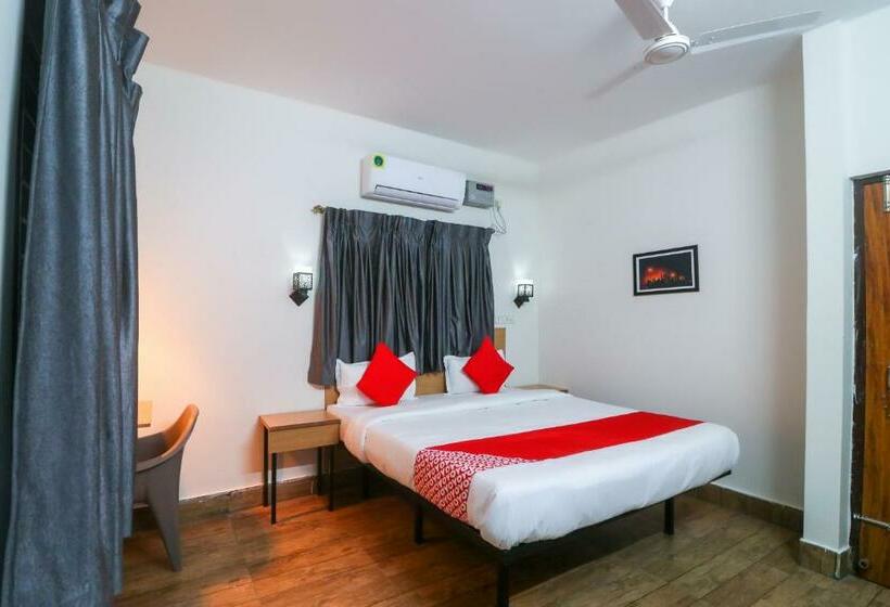 בית מלון כפרי Fabexpress Crystal Stay