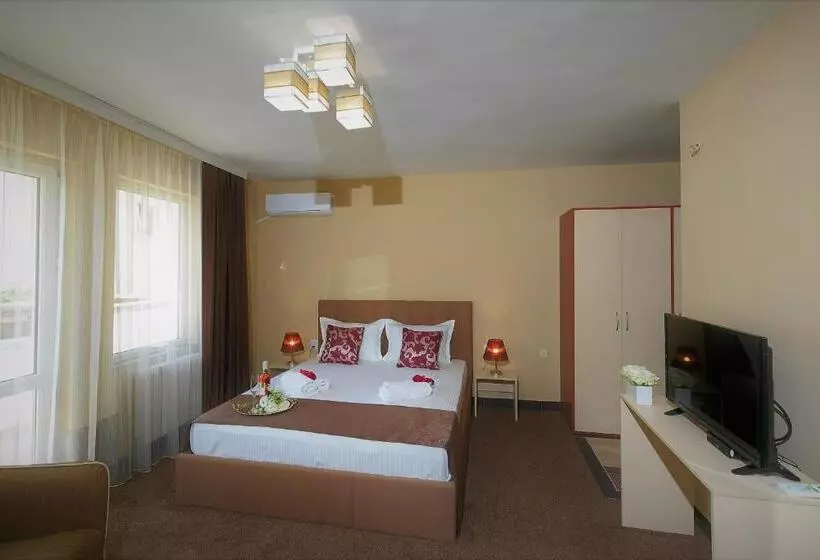 هتل The White House Plovdiv