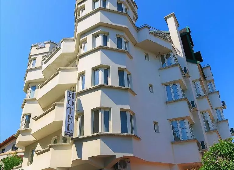 هتل The White House Plovdiv