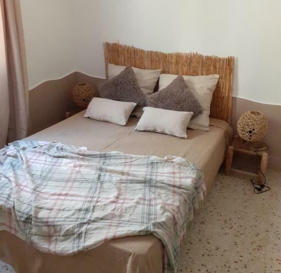 پانسیون Alfred  S Home