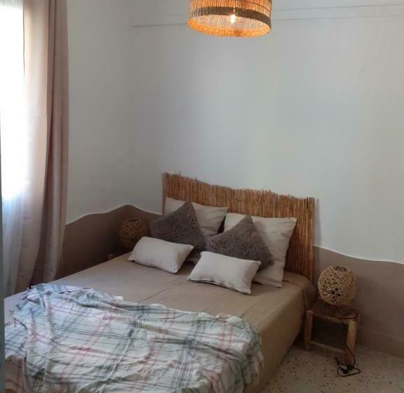 پانسیون Alfred  S Home