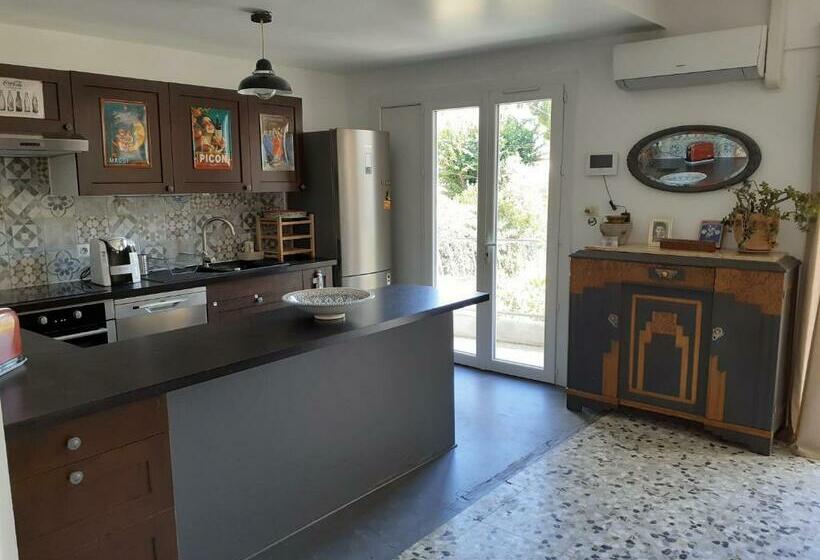 پانسیون Alfred  S Home