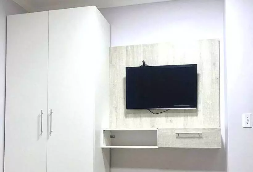 Majatalo Residencial Manaus  Flores