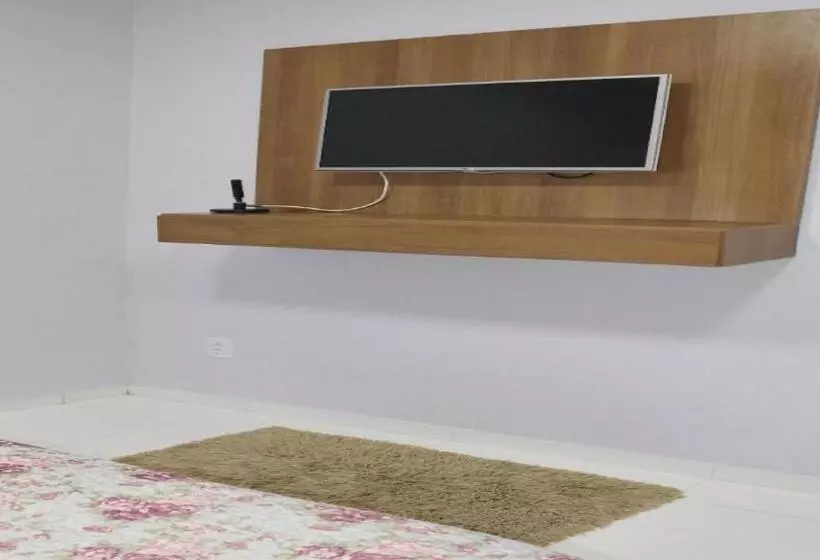 Majatalo Residencial Manaus  Flores