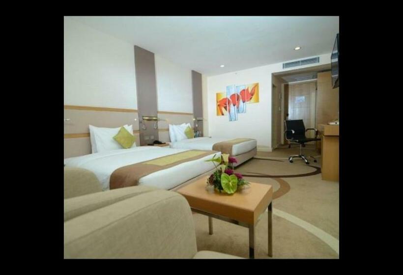 پانسیون Room In Bb   Prideinn Azure Hotel Nairobi 3