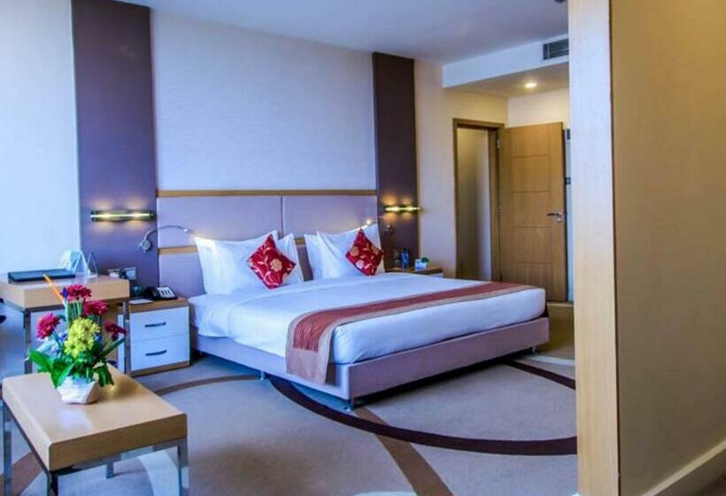 پانسیون Room In Bb   Prideinn Azure Hotel Nairobi 3