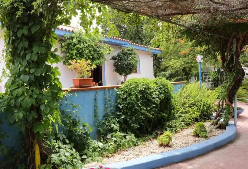Hotelli Villa Valentina Park