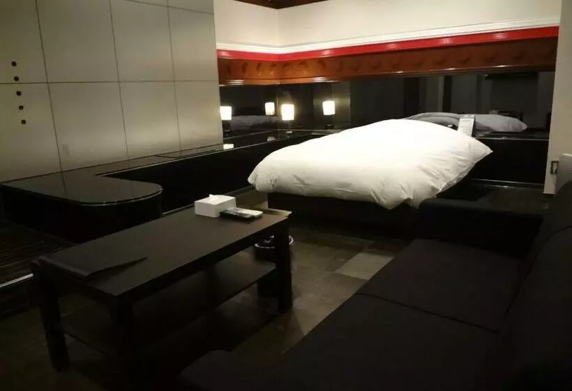 Royal Hotel Uohachi Bettei   Vacation Stay 27286v