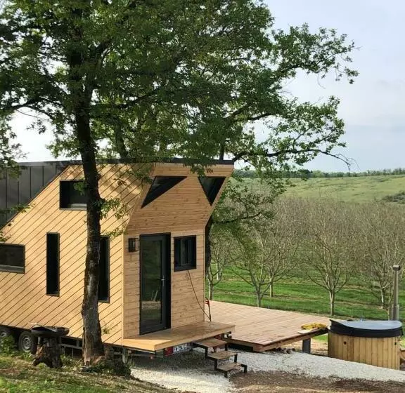 ベッドアンドブレックファースト Tiny House Et Bain Nordique à La Ferme