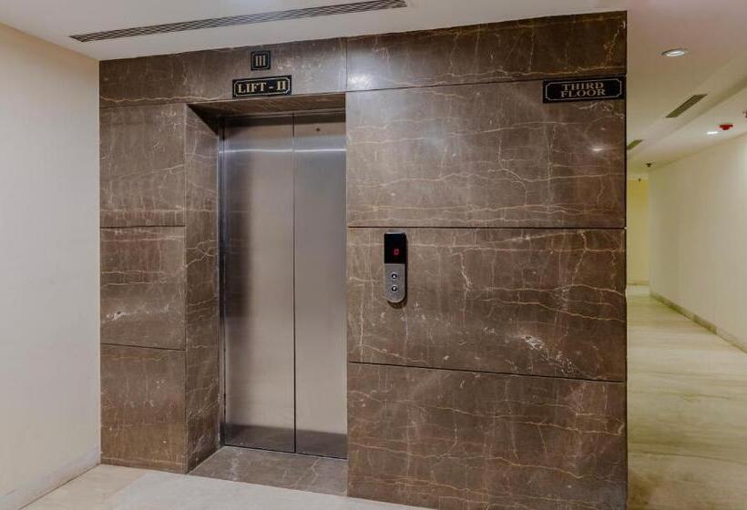 Hotel Treebo Premium Baramasi By Jai Club Prime