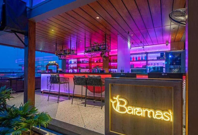 Hotel Treebo Premium Baramasi By Jai Club Prime