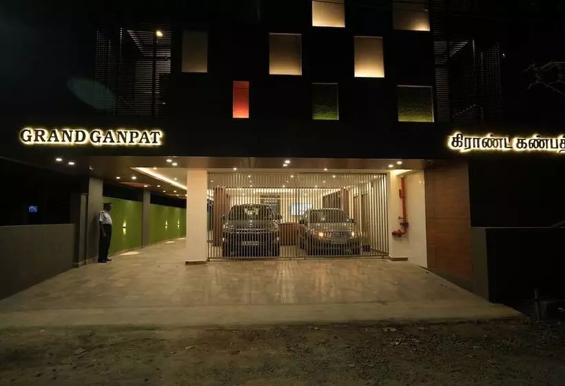 Hotelli Grand Ganpat