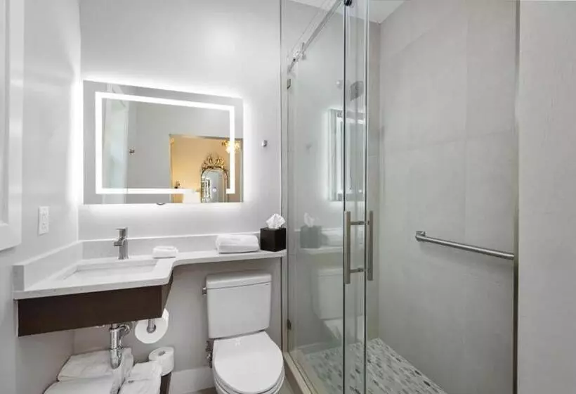 Hotelli Shangrila Springs