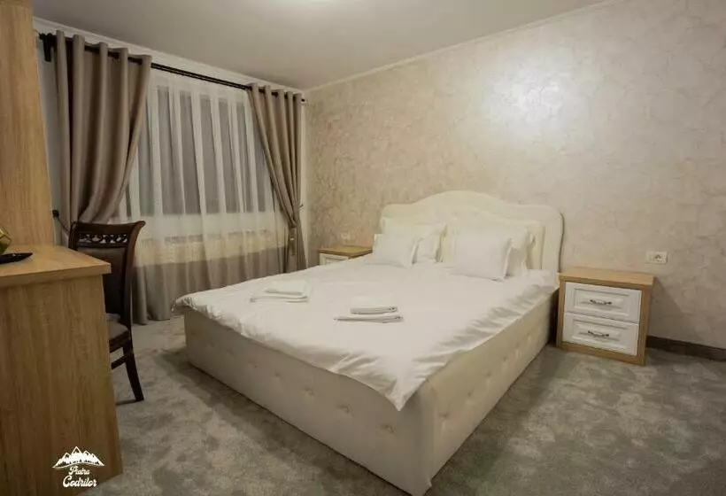 Majatalo Piatra Codrilor