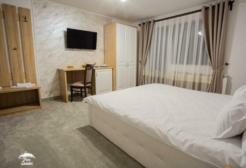 Pensão Piatra Codrilor