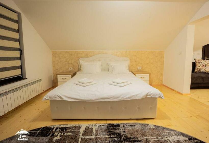 Pensão Piatra Codrilor