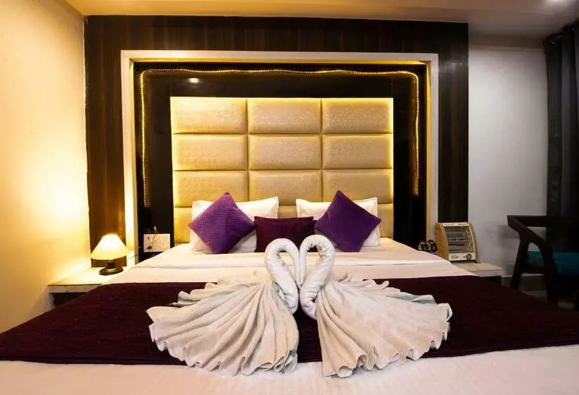 Hotel Sukoon