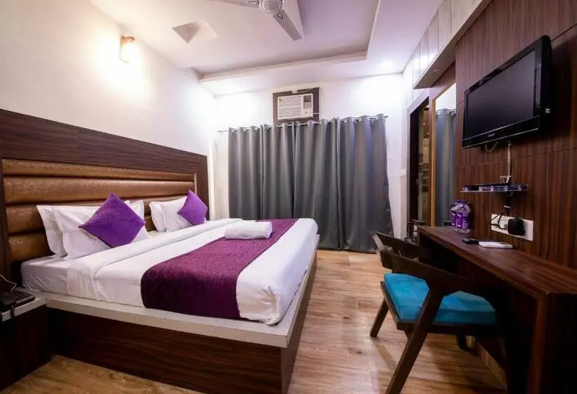 Hotel Sukoon