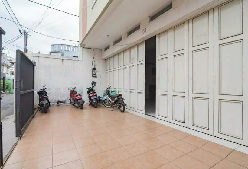 Hotelli Koolkost Syariah Near Alun Alun Tasikmalaya