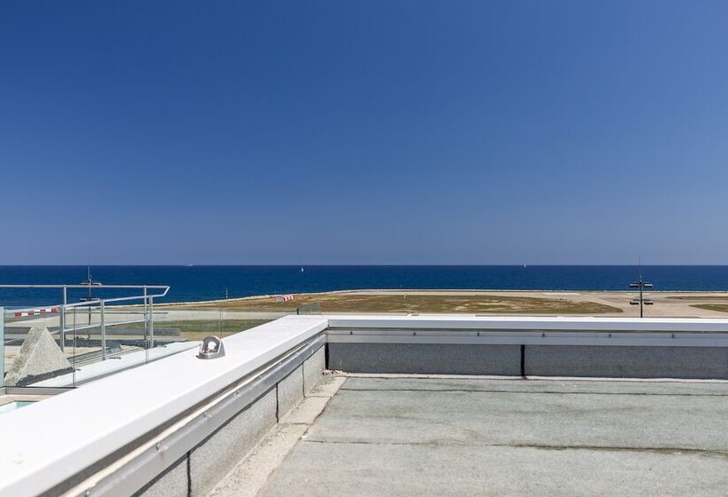 Nemea Appart Hotel Nice Arenas Aéroport