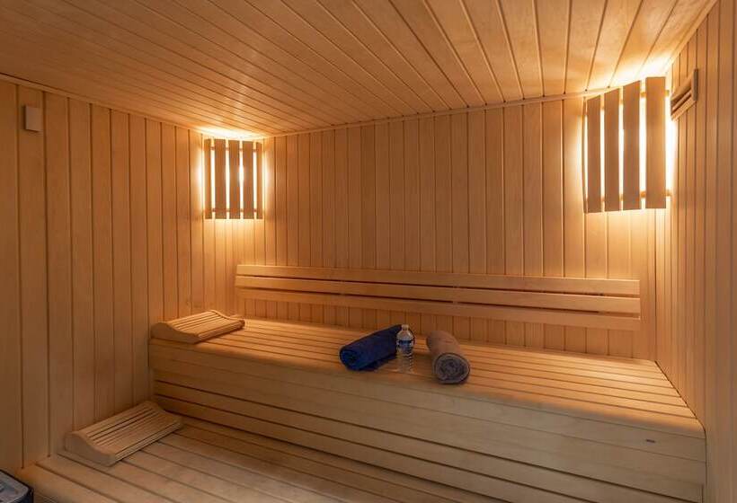 Nemea Appart Hotel Nice Arenas Aéroport