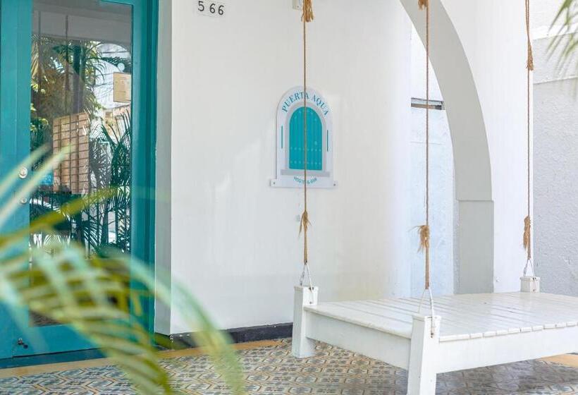 Puerta Aqua By La Puerta Hostels