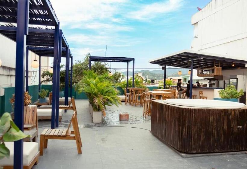 Puerta Aqua By La Puerta Hostels