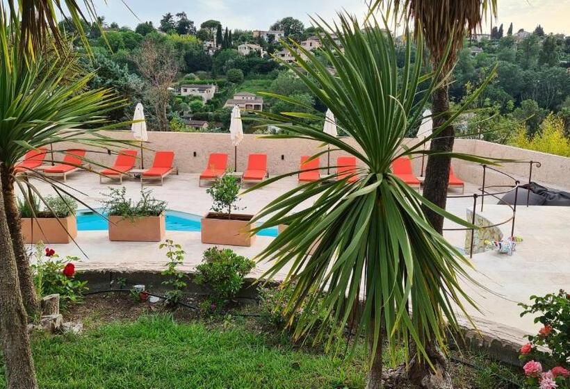 مبيت وإفطار Villa Martinus