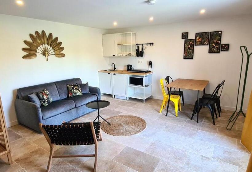 مبيت وإفطار Villa Martinus