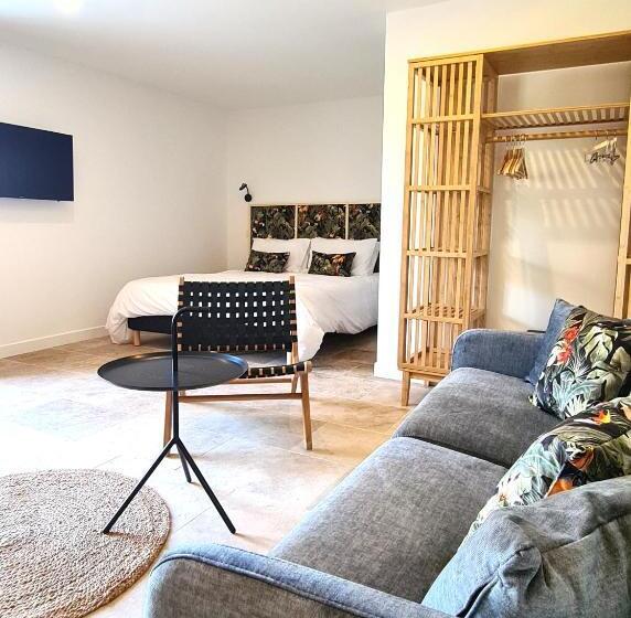 مبيت وإفطار Villa Martinus