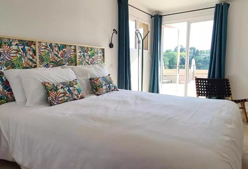 Aamiaismajoitus (B&B) Villa Martinus