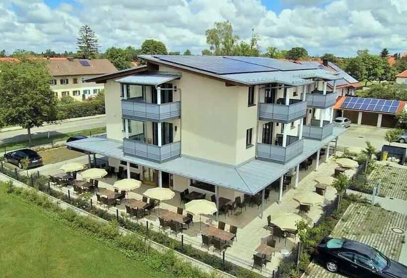 Hotelli Heimfeld Restaurant Cafe