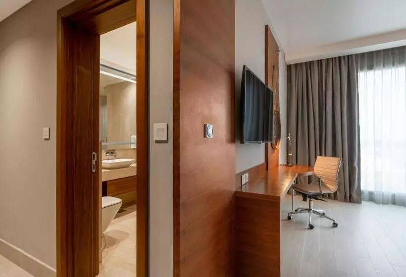 Radisson Blu Hotel, Juba