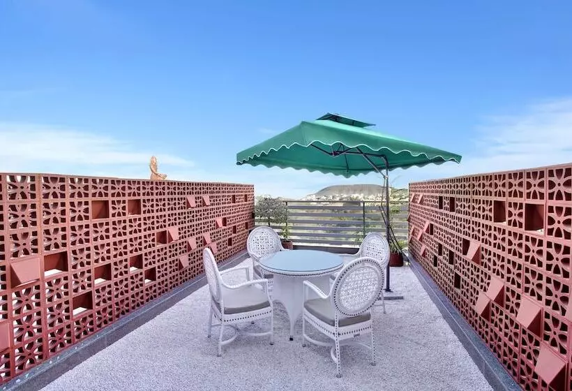 Radisson Hotel Nathdwara