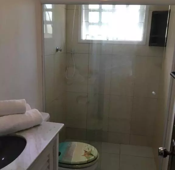 Majatalo Villa Rustica Praia Dos Anjos