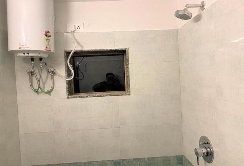 צימר Shikhar Bunglow A Stunning Valley View Bungalow In Mount Abu