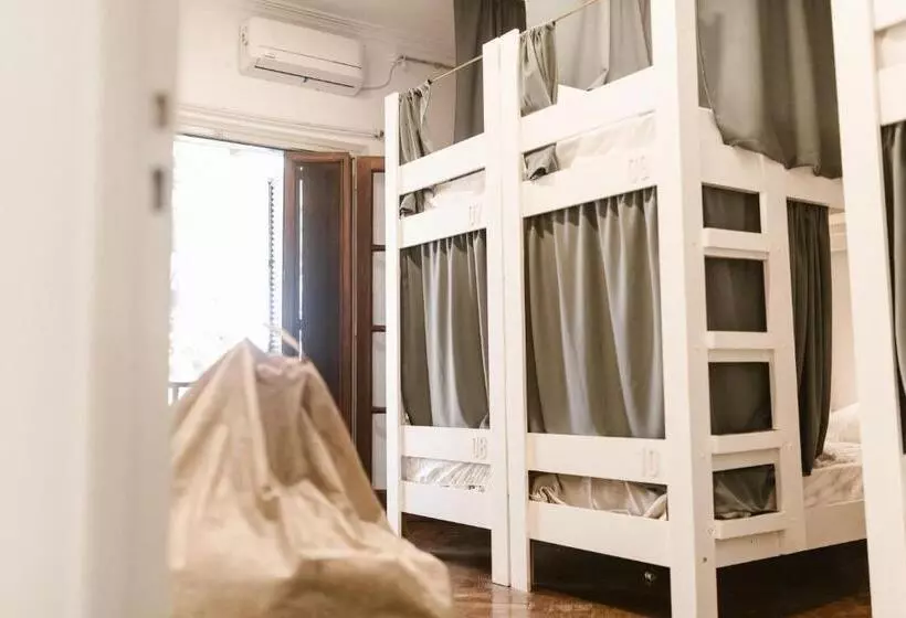 El Nido Hostel